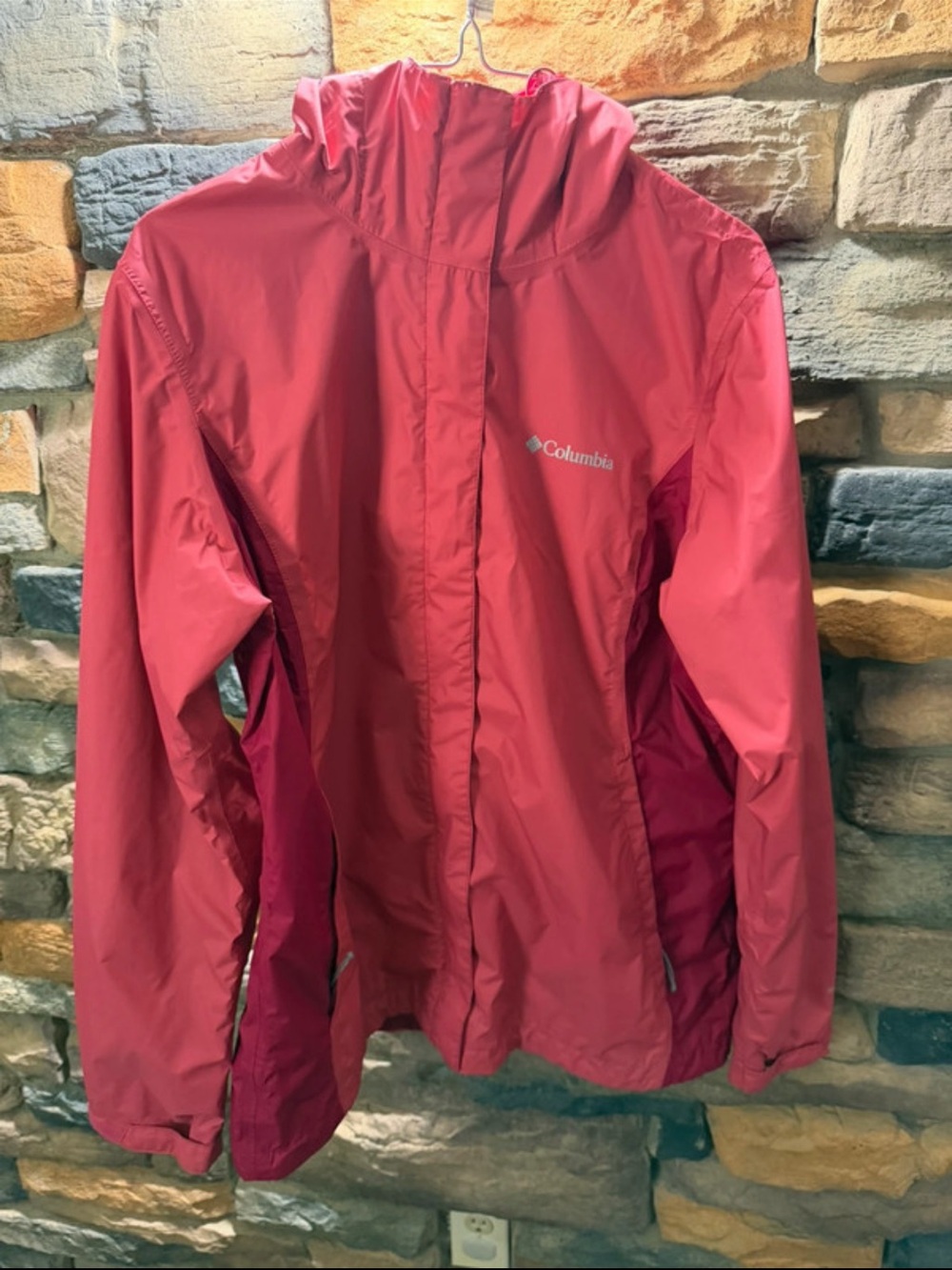 Columbia Omni-Tech Waterproof Hooded Rain Jacket - Coral / Pink